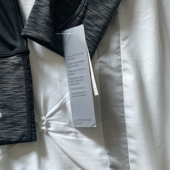 Ideology performance jacket - Picture 3 of 6